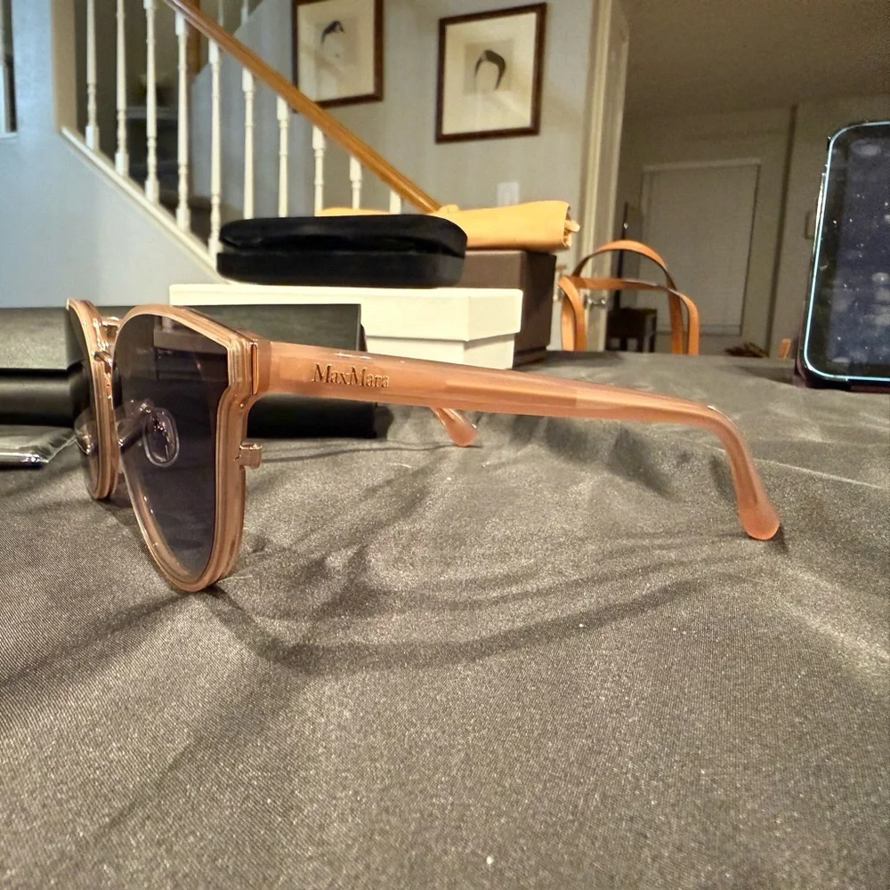 MaxMara Women's Mm Ilde lii Cat Eye Sunglasses Gold Copper